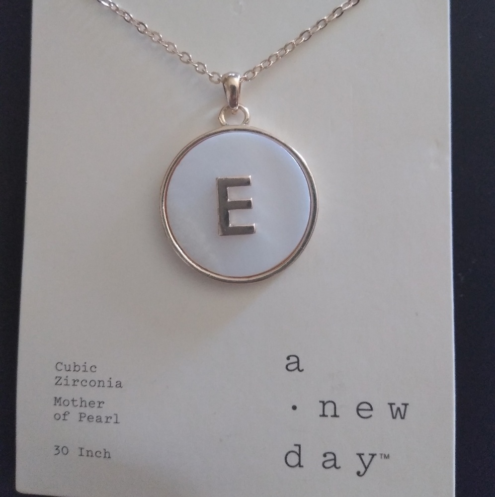 NWT A New Day initial E necklace
